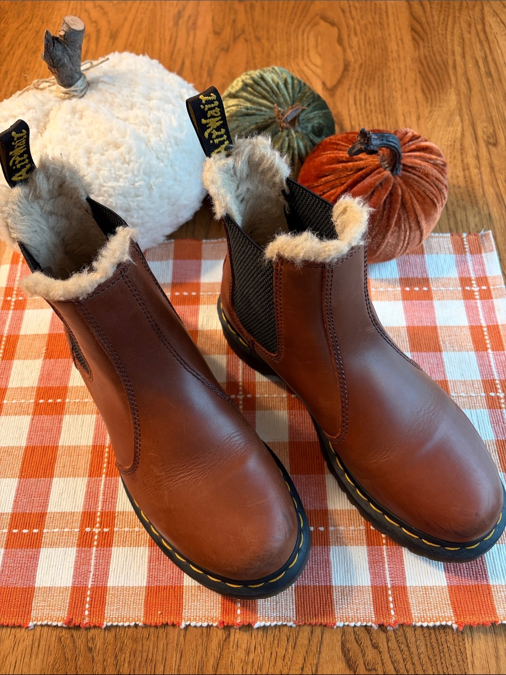 Dr. Martens women’s  Brown Faux-Fur Lined Chelsea Boots
